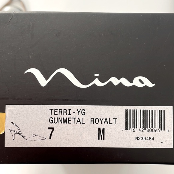 Nina kitten heel sling backs. Size 7.  Never worn with original box.  Beautiful. - Picture 5 of 5